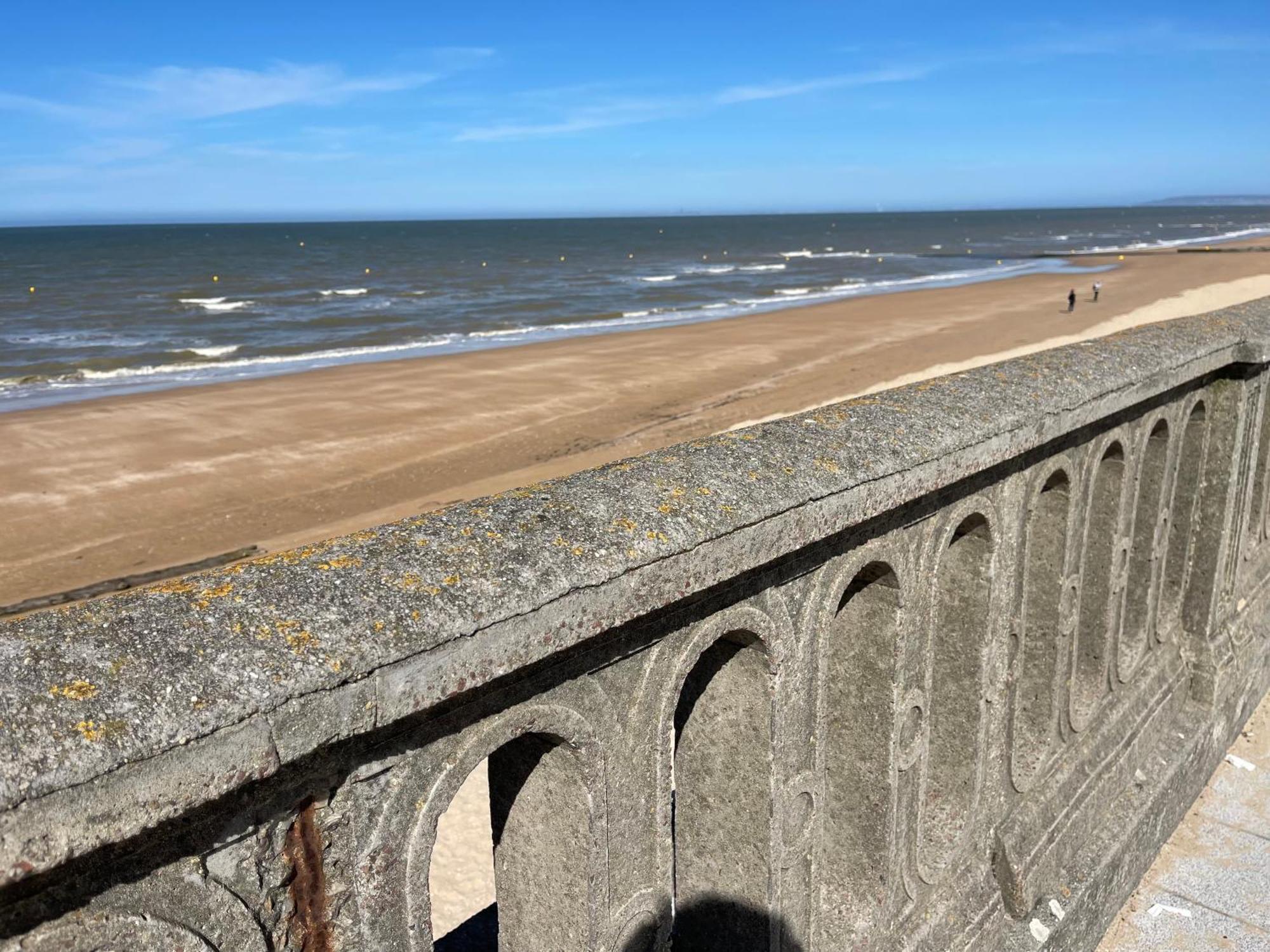 Pressoir De La Mare Superhote 12 Minutes De Cabourg Goustranville Exteriör bild